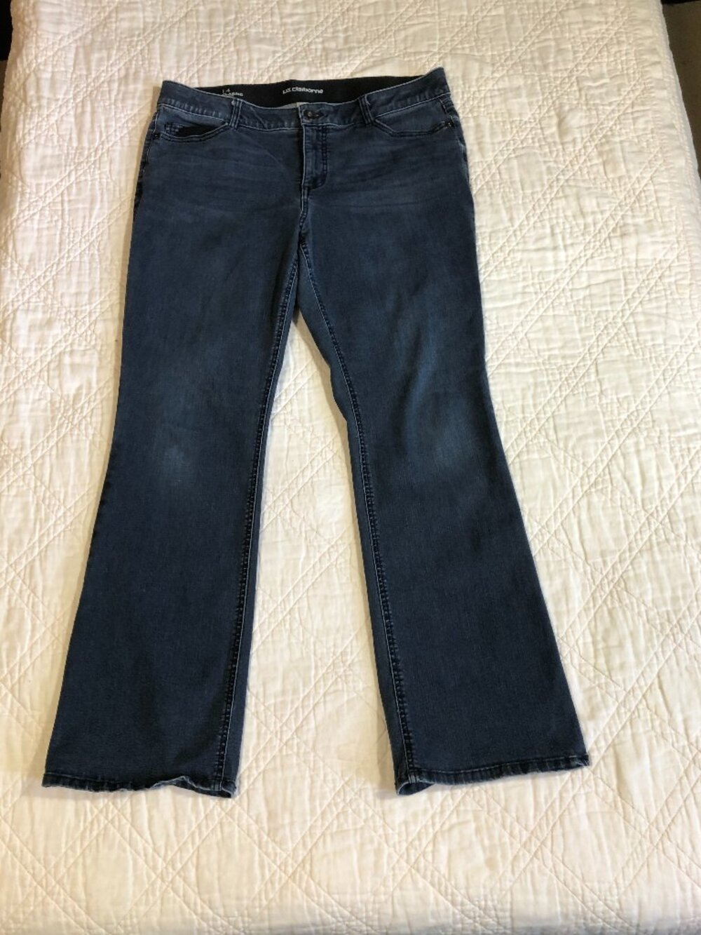 Liz Claiborne Classic Bootcut Jeans, Size 14